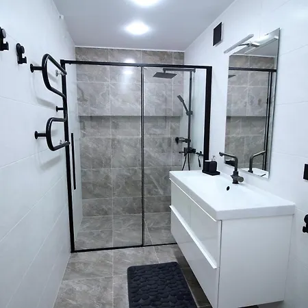 Апартаменти Bam Паланга