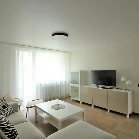 Apartment Bam *