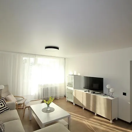 Apartment Bam *