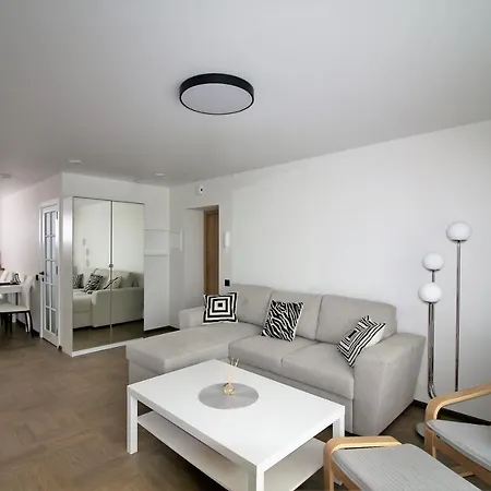 Bam Apartment *